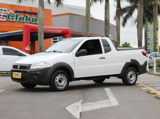 FIAT STRADA 1.4 MPI HARD WORKING CE 8V FLEX 2P MANUAL FIAT STRADA 1.4 MPI HARD WORKING CE 8V FLEX 2P MANUAL